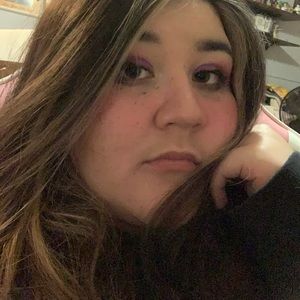 Meet your Posher, Cassie